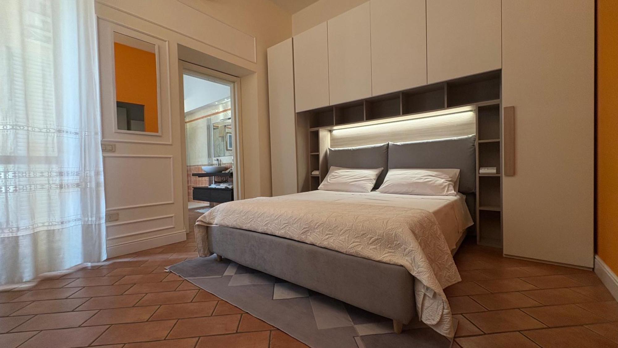 Indipendent With Terrace - Parking Apartamento Florença